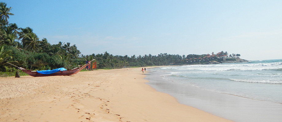 Sun & Sea, rooms at the beach, excellent fish and seafood restaurant, Bentota, Sri Lanka